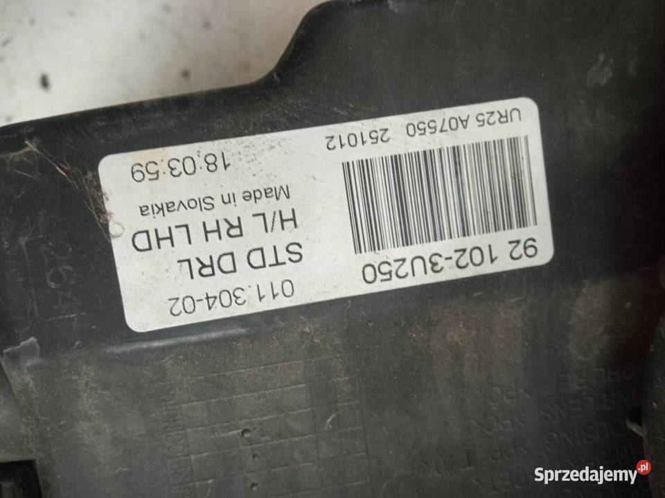 LAMPA PRZÓD PRAWA EUROPA SOCZEWKA USZKODZONA Kia