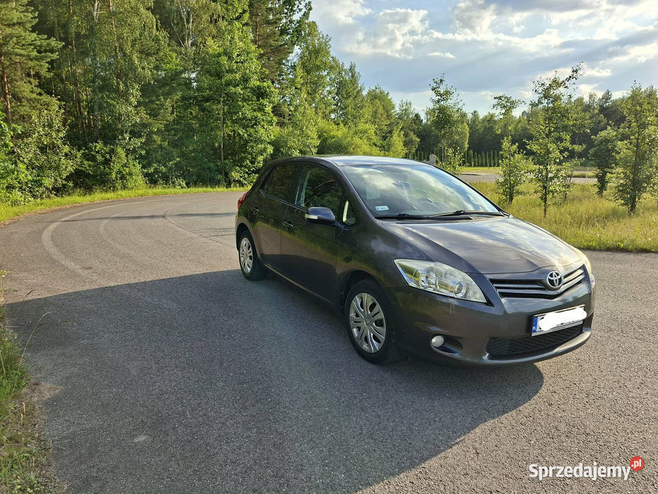 TOYOTA AURIS 16 132 Valvematic 6 biegów LPG