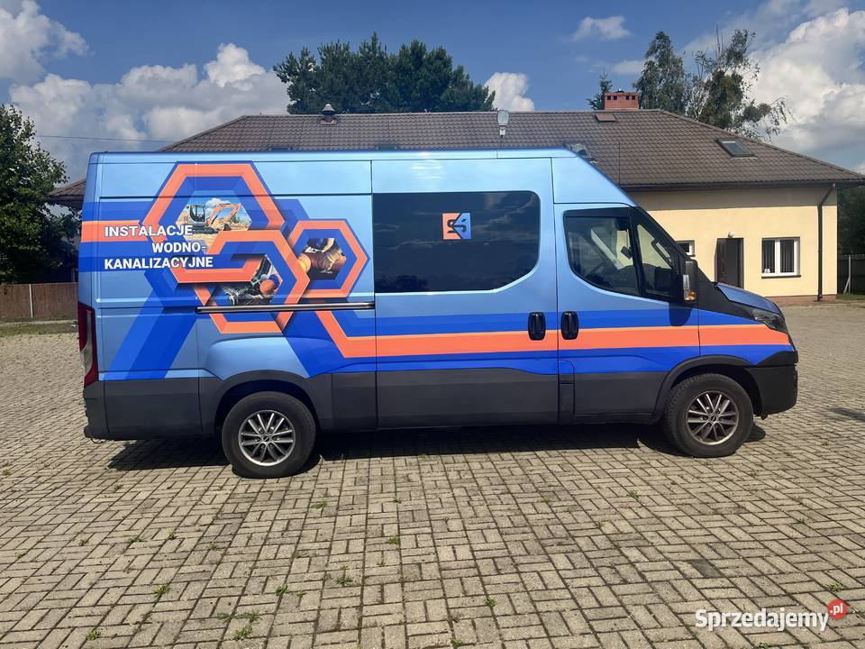 Iveco Daily Samochód osobowy Iveco Daily 30 180KM Sochaczew