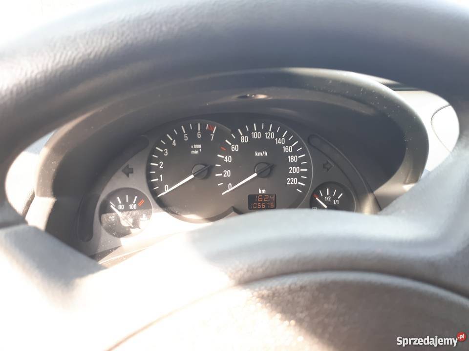 OPEL CORSA C 2001 Silnik 10 BENZYNA Rok produkcji 2001 Motoryzacja Nowy Sącz sprzedam