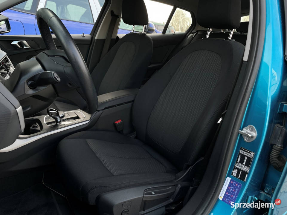 Salon Virtual kokpit LED CarPlay Podgrzewane Seria 1 Łódź