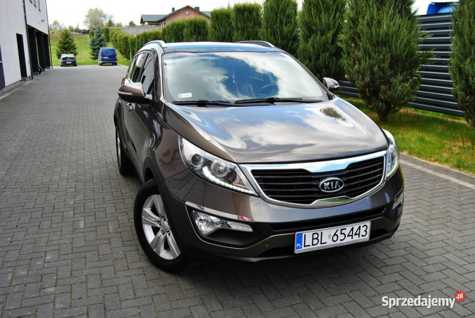 Kia Sportage 16 Benzyna NAVI Panorama LEDY KEY lakier metallic Modliborzyce