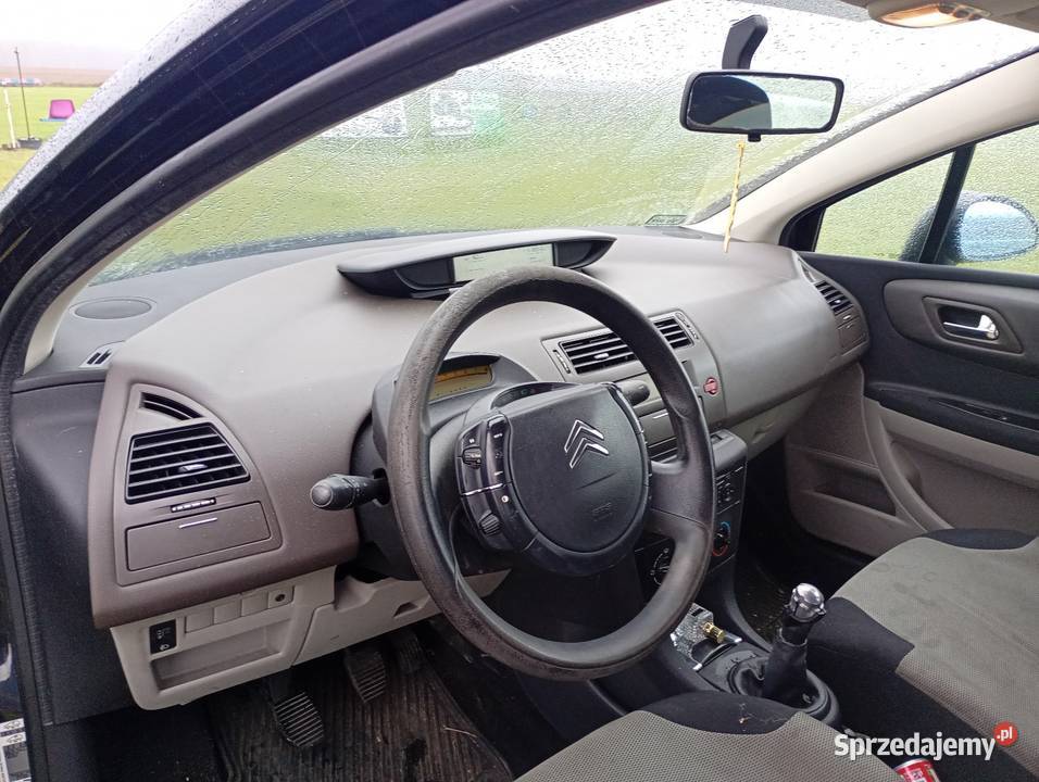 Citroen C4 14 benzyna 2005r 189 światła przeciwmgielne śląskie Harbułtowice