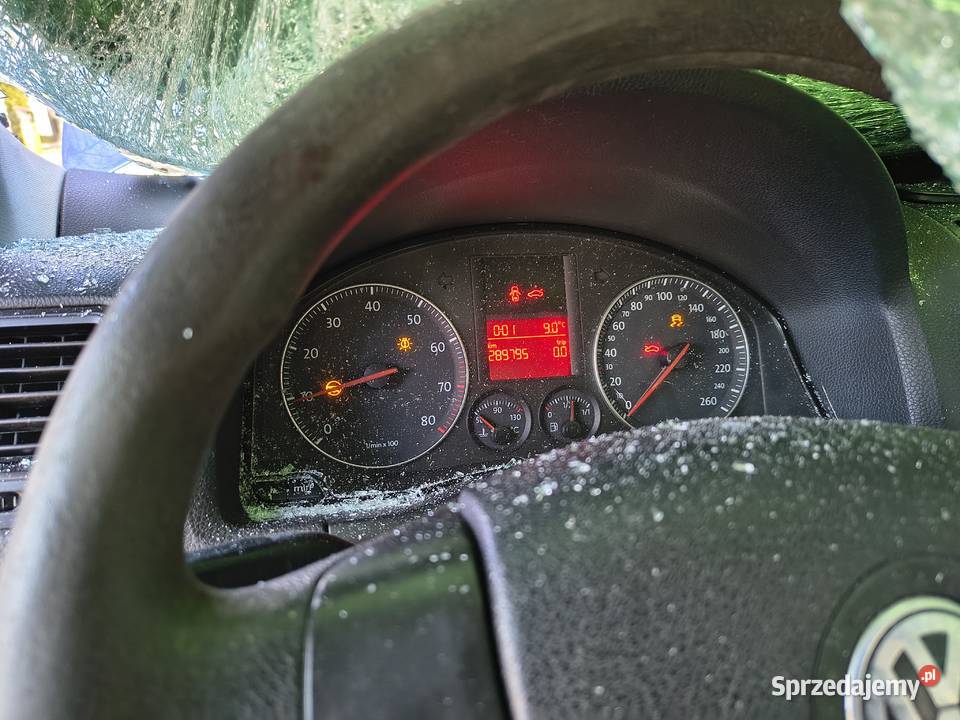 Golf V uszkodzony Włodawa