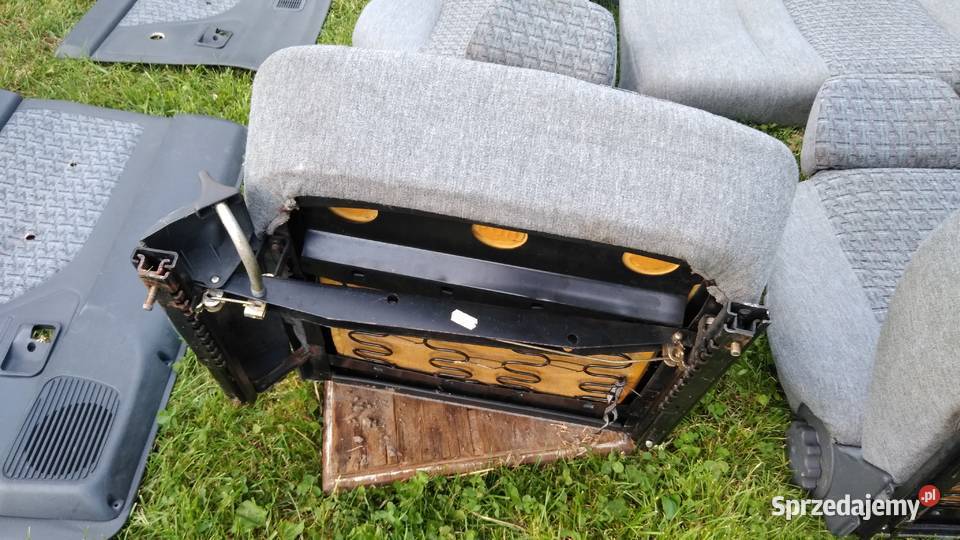 Polonez Caro Atu siedzenia kanapa fotele Stalowa Wola