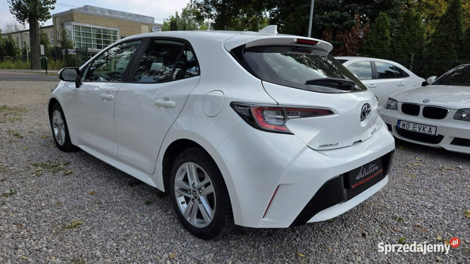 Toyota Corolla 18 HSD Ast Pasa Distronic kamera biały