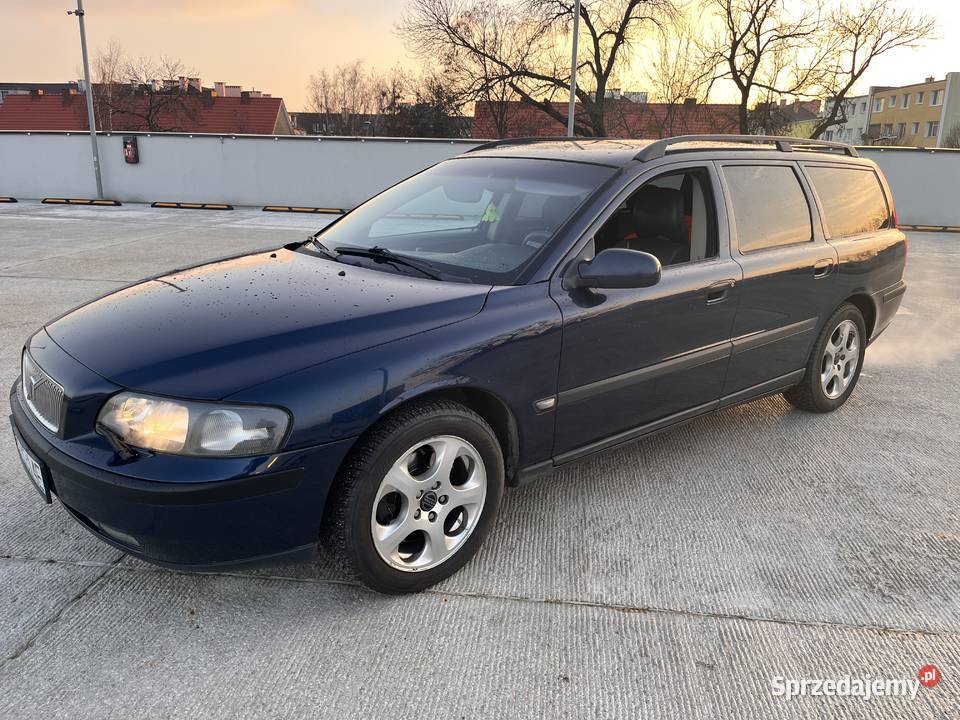 Volvo V70 23T5 Konin