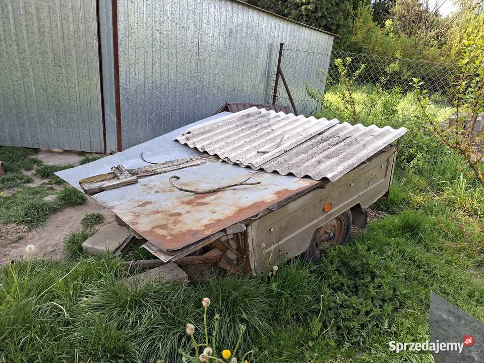 Sprzedam przyczepkę Krasienin-Kolonia sprzedam