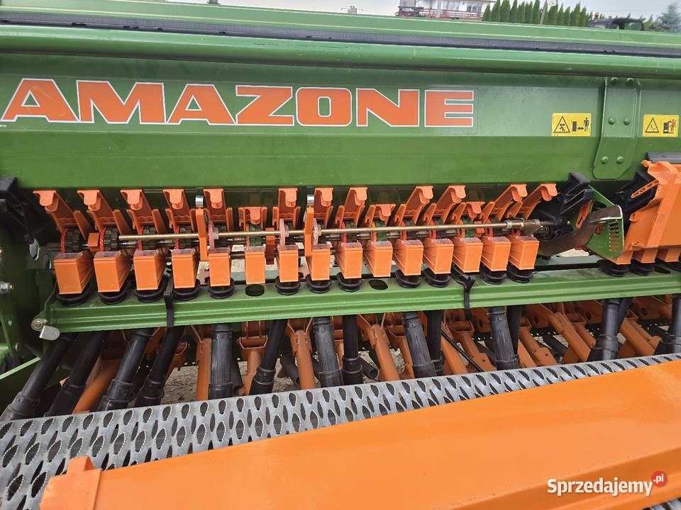 Siewnik zbożowy Amazone D9 3m talerz import DE nieuszkodzony Siewniki i sadzarki Maków sprzedam