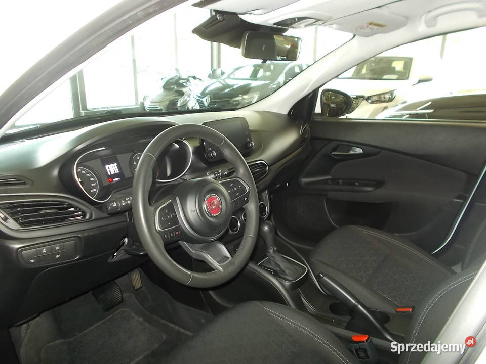 FIAT TIPO 15 benz hybryda Automat salon Polska automatyczna Dębica sprzedam