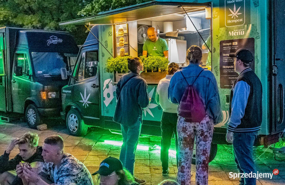 Food Truck Mercedes T1 Kaczka Opatów sprzedam