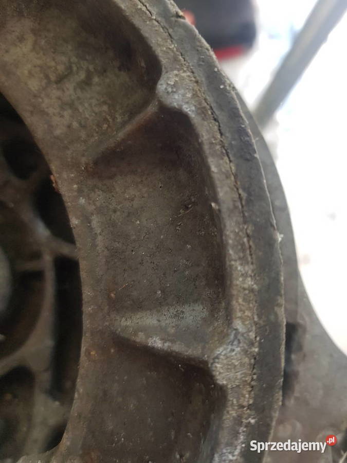 suzuki dr 750 dekiel hamulcowy szczeki Jędrzejów