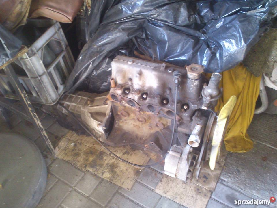 Silnik skrzynia biegów gaźnik alternator fiat Rok produkcji 1976 wielkopolskie Ostrów Wielkopolski