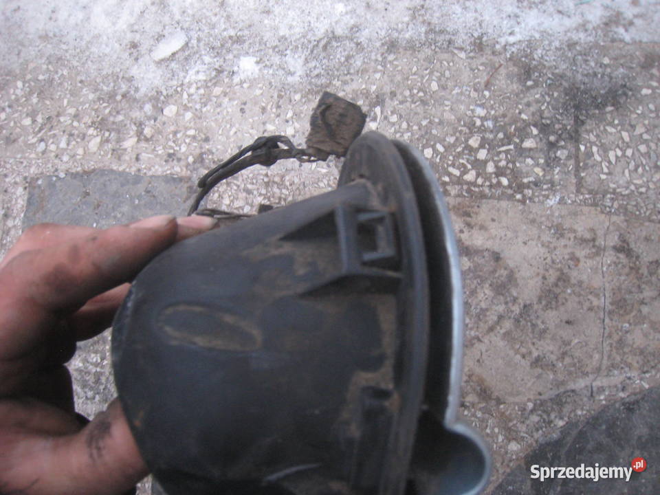 Klapka wlewu paliwa Ford Focus c 03 osobowe Kraków