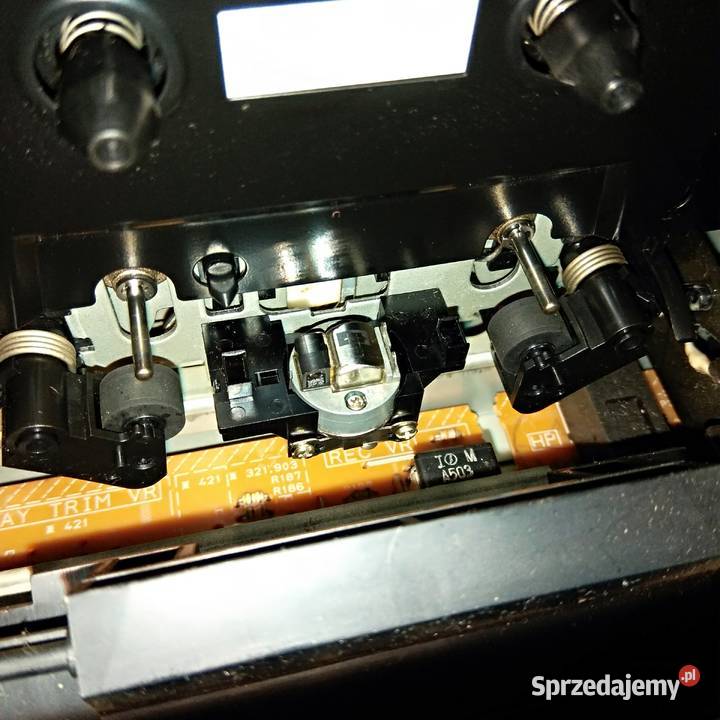 Yamaha KXW321 wysokiej klasy magnetofon z Magnetofony Świebodzice sprzedam