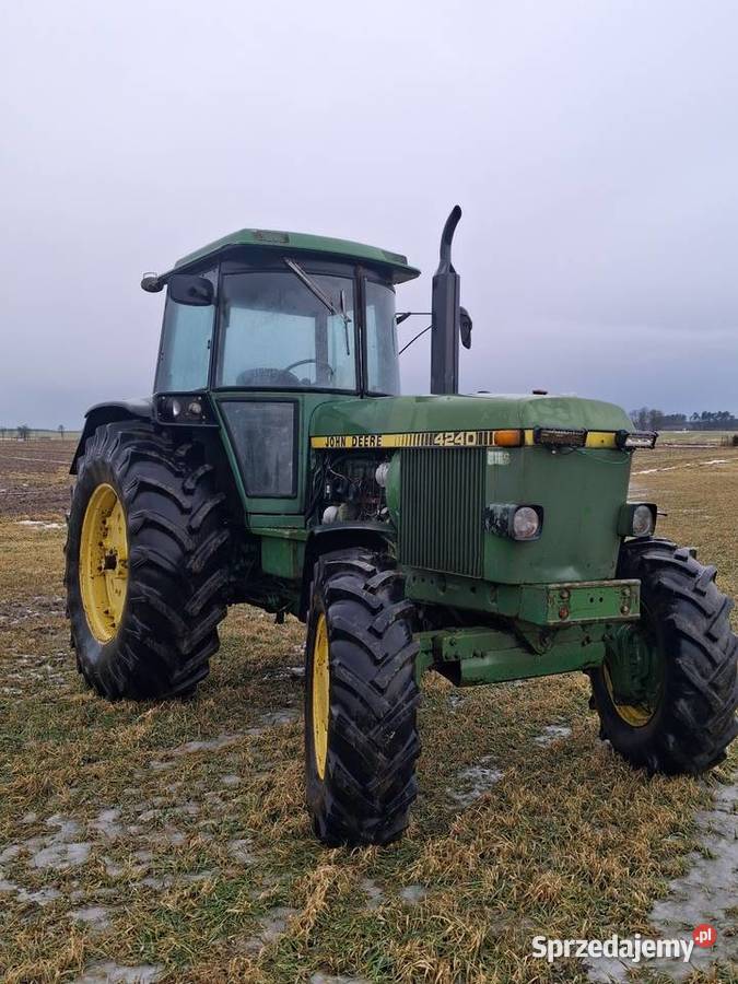 Sprzedam john deere 4240 kujawsko-pomorskie Nowa Wieś