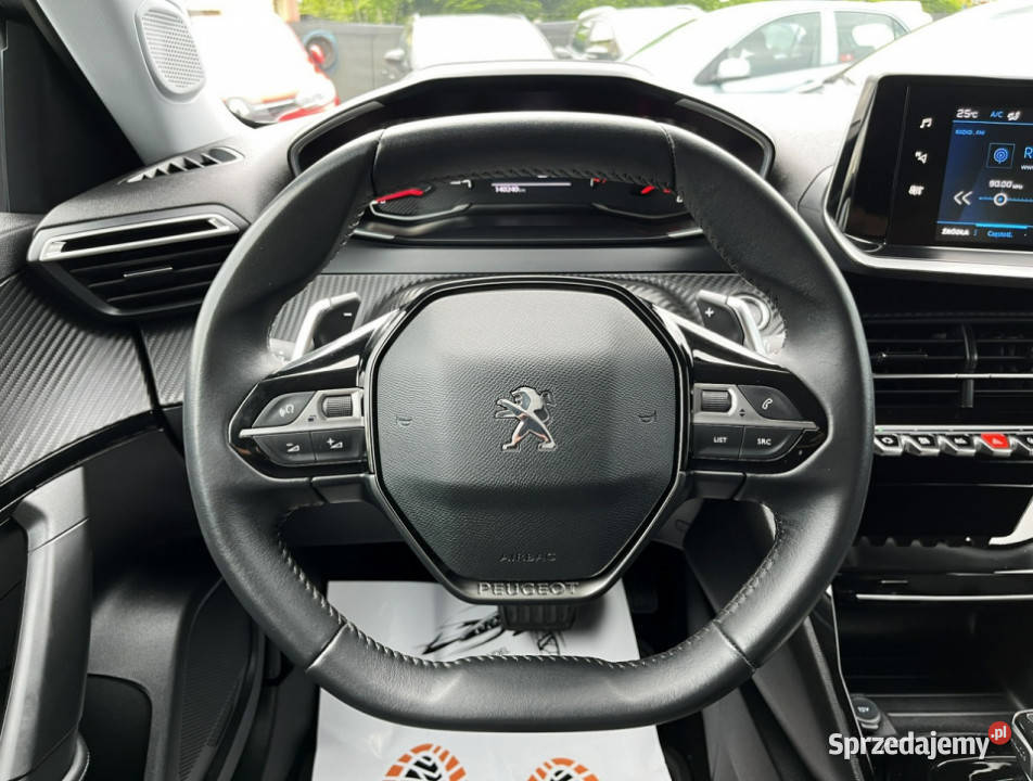 Peugeot 2008 12 PureTech 130 EAT8 Allure Automat przyciemniane szyby
