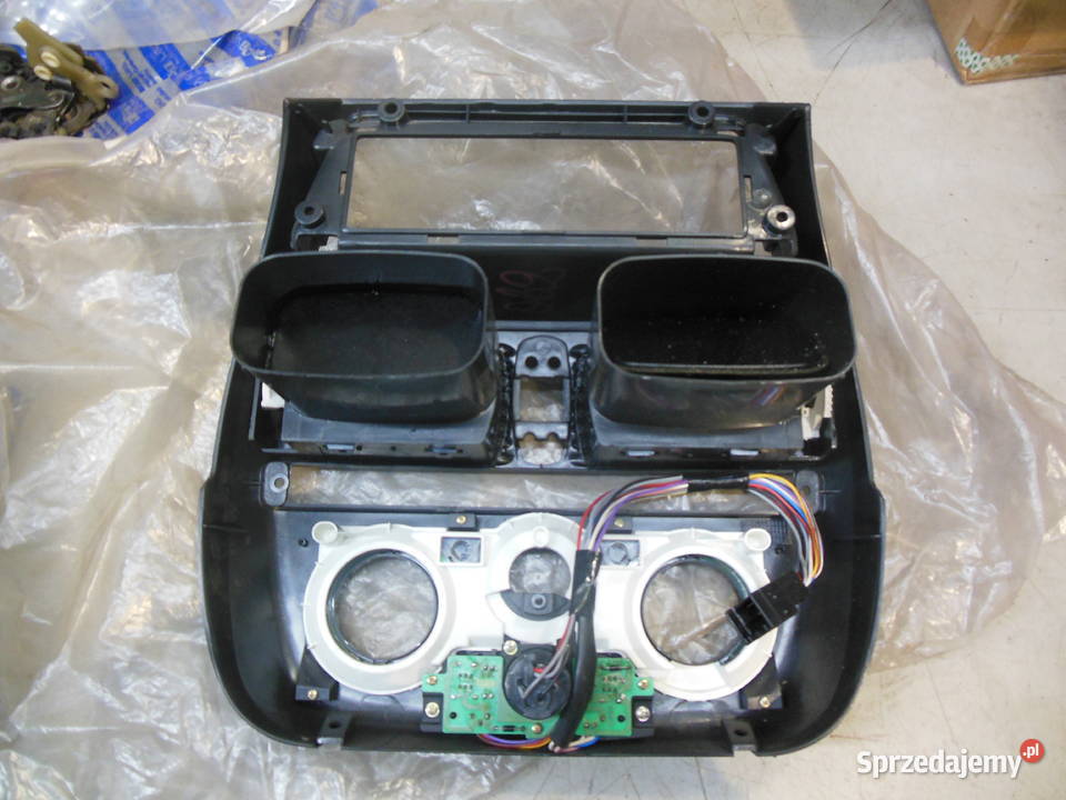 1830362 PANEL KLIMATYZACJI RAMKA OSŁONA DESKI Panele sterowania, przełączniki Kozy