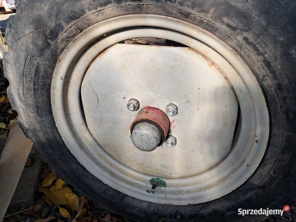 Felgi z oponami ursus c360 opony czopy piasty Bogoria