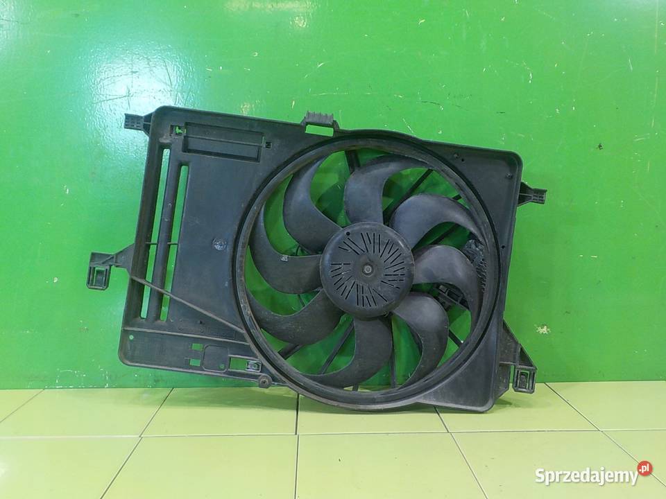 FORD FOCUS MK3 10 B 13r HB 5D wentylator mazowieckie Suków