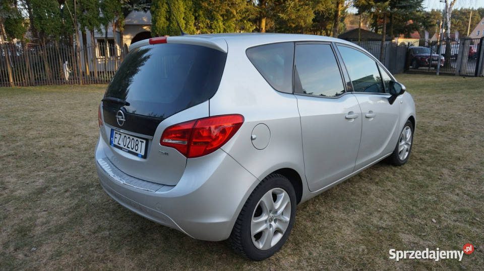 Opel Meriva zarejestrowany ubezpieczony wielofunkcyjna kierownica Zielona Góra