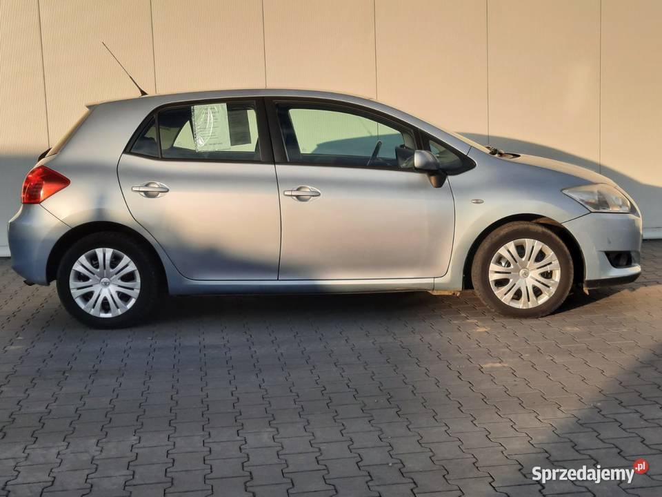 Sprzedam Toyotę Auris 1 4 D4D diesel z roku 2009