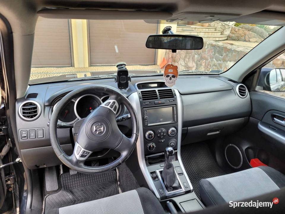 Suzuki Grand Vitara 19 DDiS 129 2008r czarny