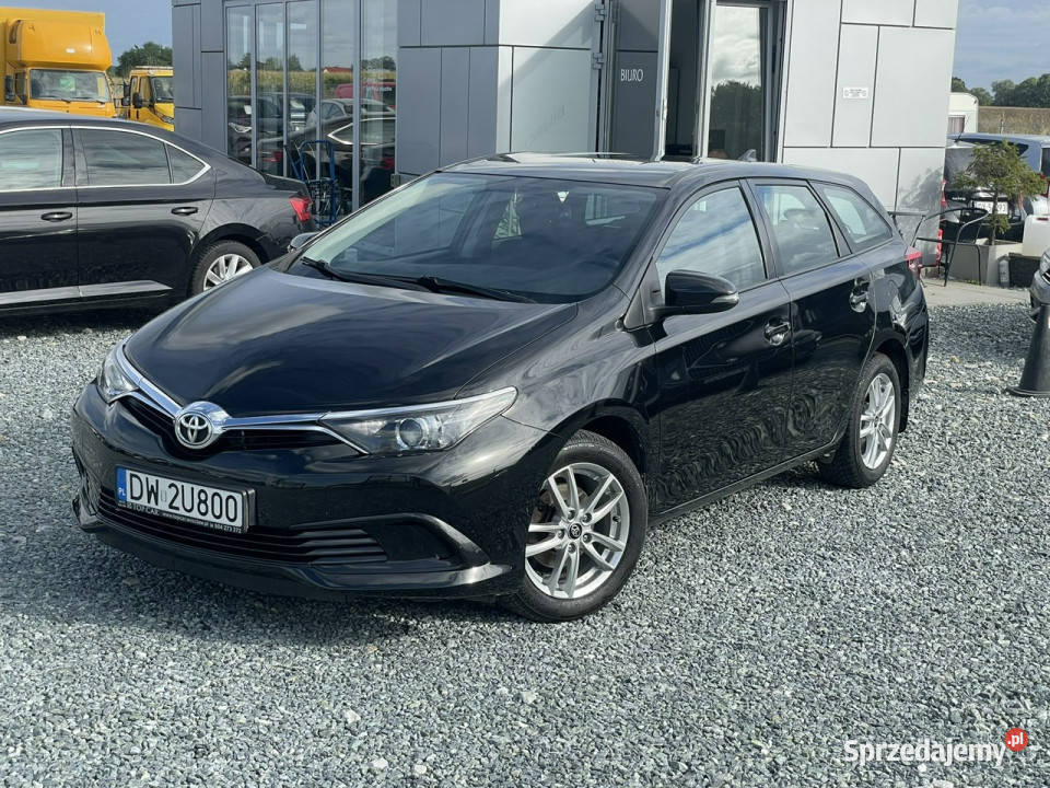 Toyota Auris 16 16V Valvematic 132 Salon kamera ABS Auris Toyota Wojkowice