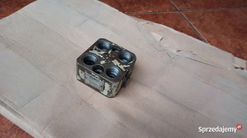 Kostka Zaworowa Blok Orbitrol Orsta Ciągnik Garwolin