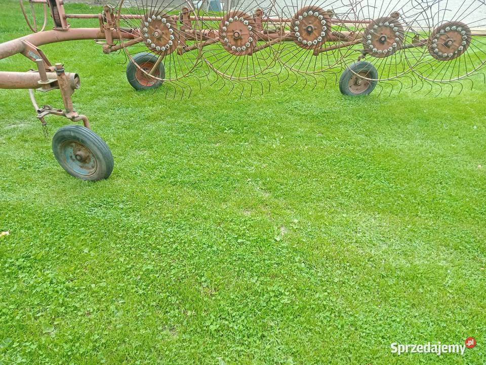 Zgrabiarka 5 nieuszkodzony Zgrabiarki i przetrząsacze Łagów sprzedam