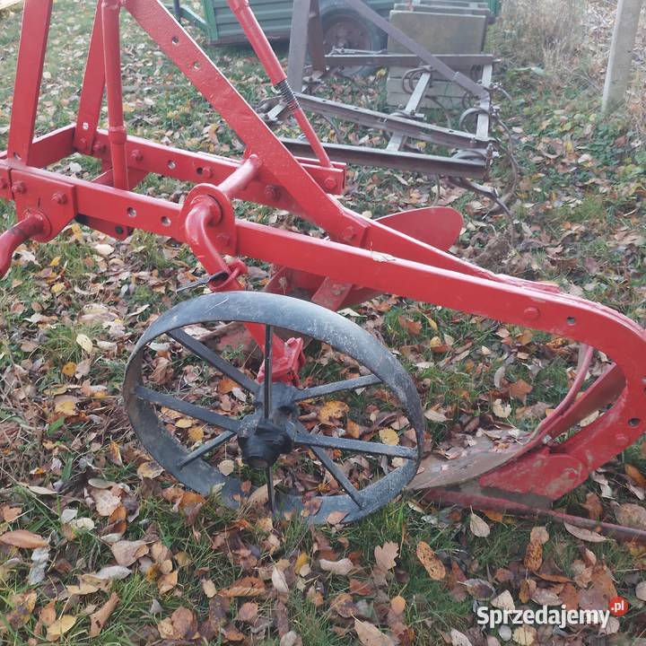Mały pług dwuskibowy do ciągnik yanmar ursus Jasło