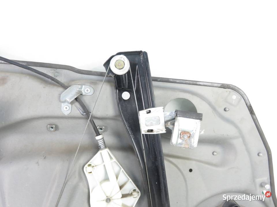 PODNOŚNIK SZYBY PRAWY PRZEDNI MERCEDES BCLASS małopolskie sprzedam