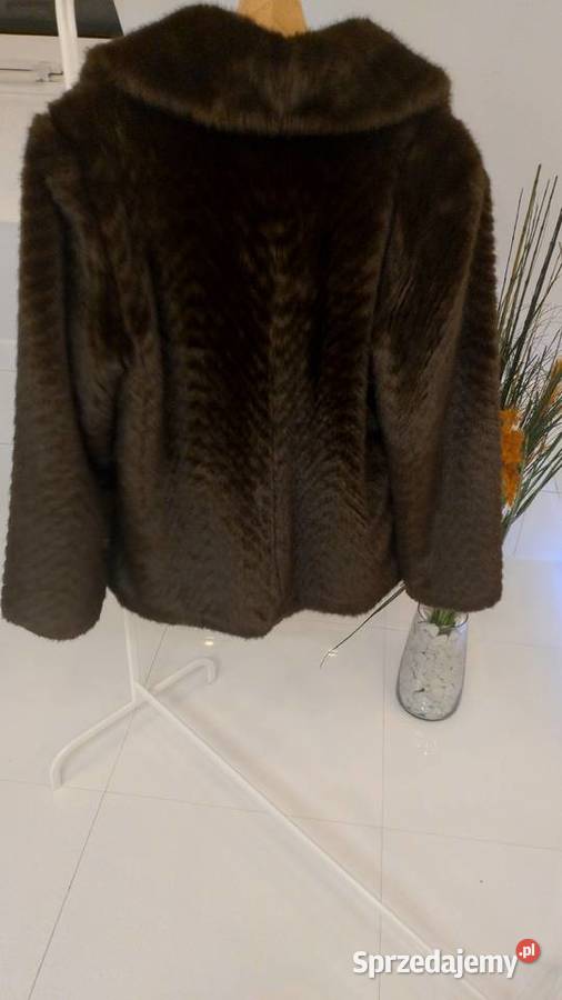 Futro sztuczne damskie nowe bez metki Kurtki i płaszcze