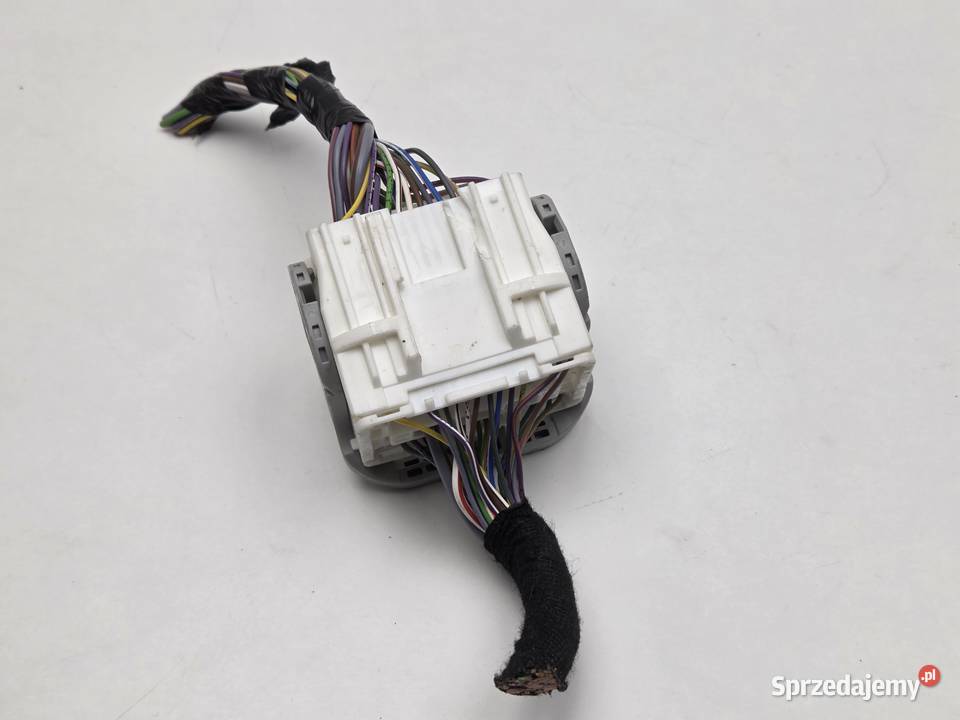 FORD FOCUS MK4 WTYCZKA KOSTKA 83 Janowice