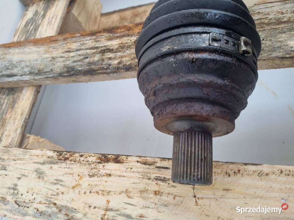 PÓŁOŚ Skoda Octavia II 20 TSI 4x4 PRAWA TYLNA Chełm