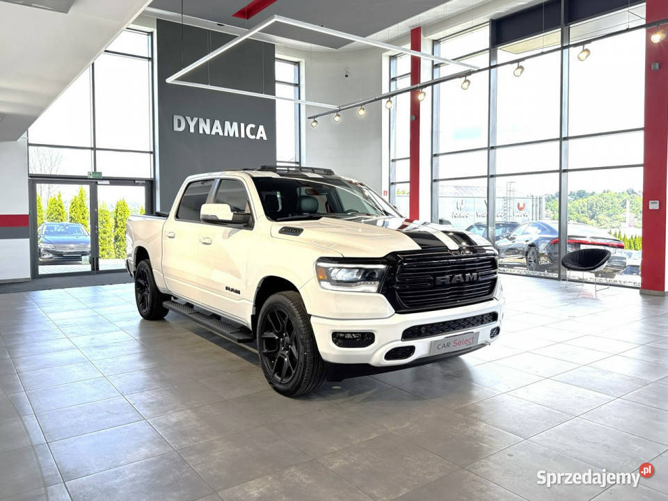 RAM 1500 Sport 57 V8 Hemi 401 automat 4x4 2023 r immobilizer Myślenice sprzedam
