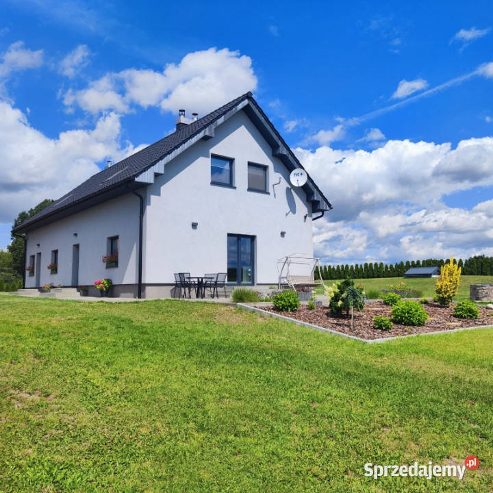 Dom i Urokliwe siedlisko na 25 Hektarach Knyki sprzedam