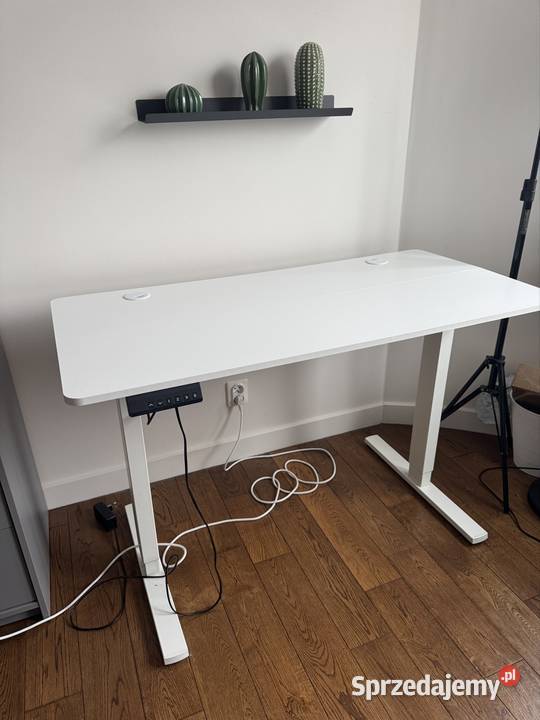 Biurko z regulacja wysokości elektryczne biurko 60cm