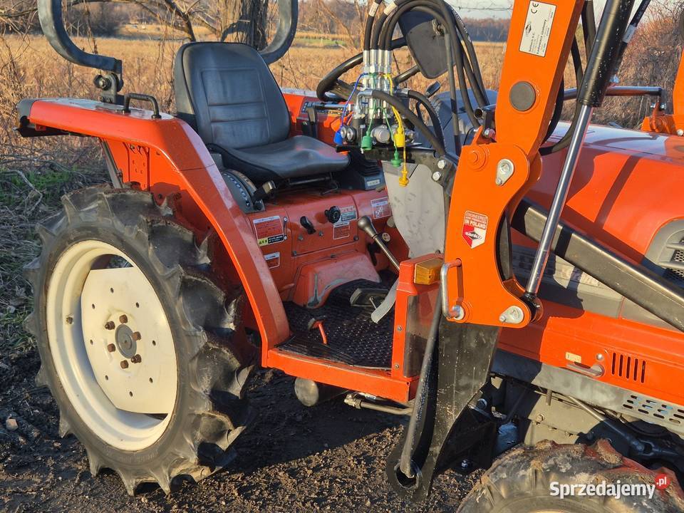 Traktorek KUBOTA GL200D 20 44 Wspomaganie Wspomaganie kierownicy dolnośląskie Małuszyn