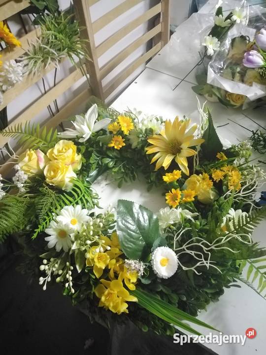 Wiązankawianek wiosenny na cmentarz Kielce