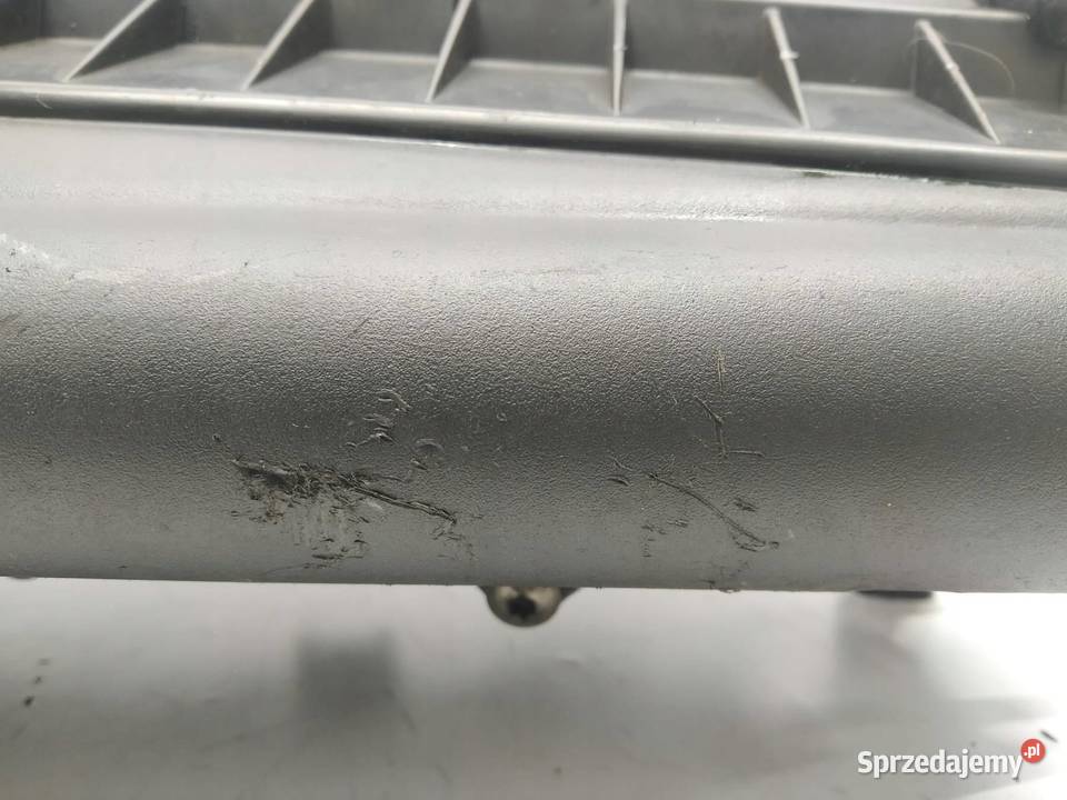 OBUDOWA FILTRA POWIETRZA V760954680 18 VTI THP Rok produkcji 2010 sprzedam