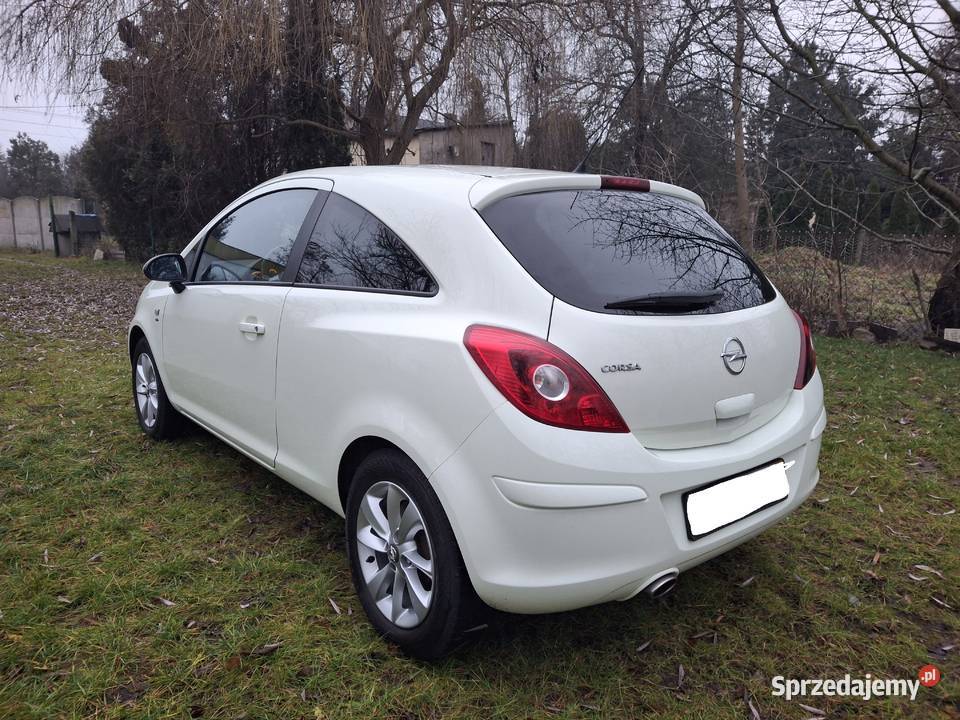 opel corsa 14 benzyna 93000 2011 bezwyp oryginał Łódź