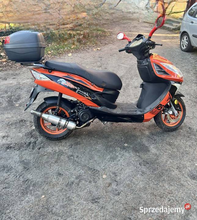 Sprzedam skuter Pabianice