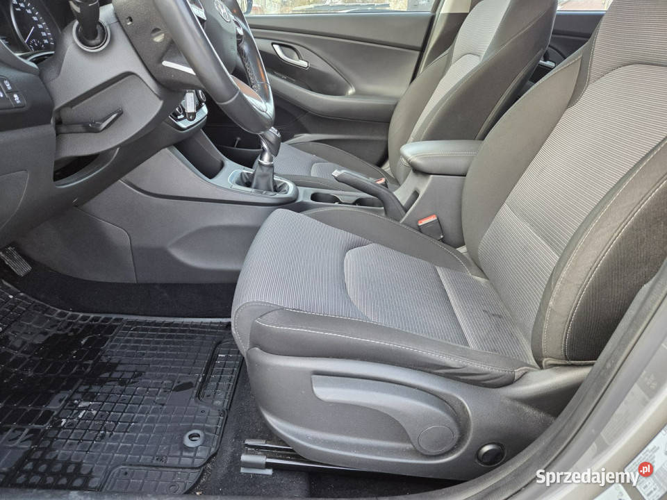 Hyundai i30 14 100 PB Salon Serwisowany KS III Bełchatów