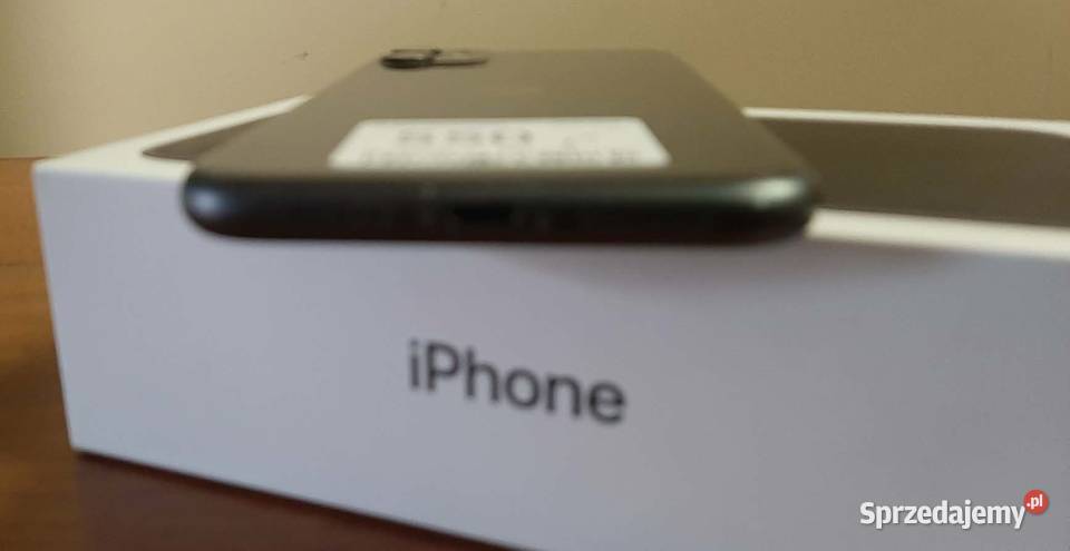 Smartfon Apple iPhone 11 64 GB stan IDEALNY Konin