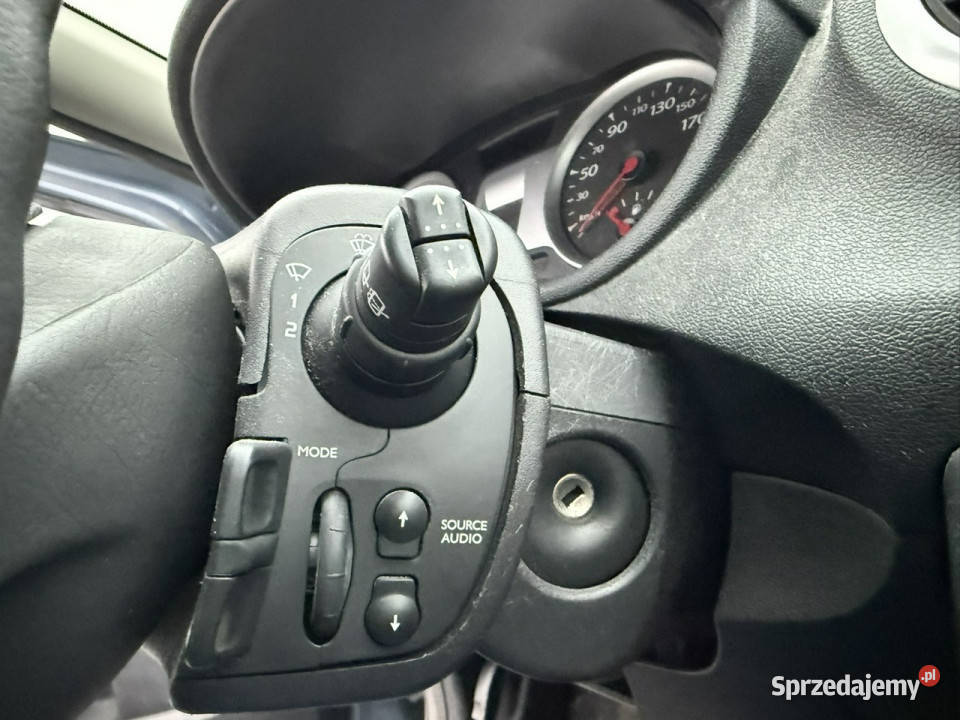 Renault Clio 11 102 2010r 149 klimatyzacja III 1149cm3 Clio Wojkowice sprzedam