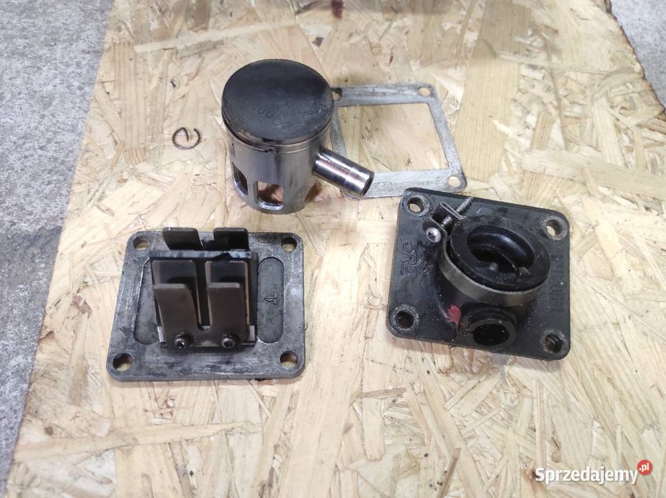 Silnik Yamaha dt 50 dt 80 części cylinder Zielona Góra sprzedam