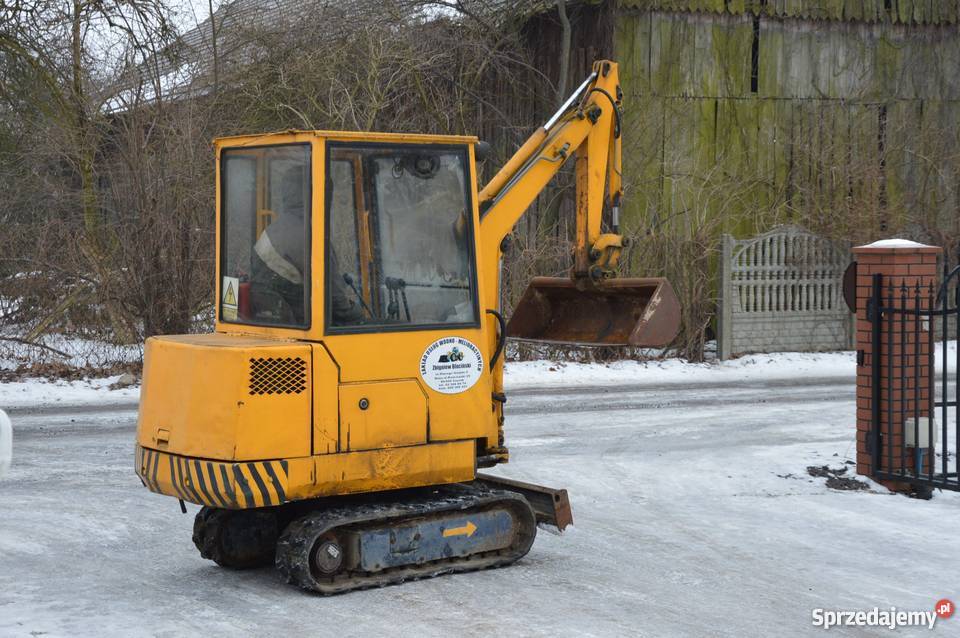 Minikoparka mini koparka KOMATSU PCO5 15T 1992r Koparko ładowarki Złoczew