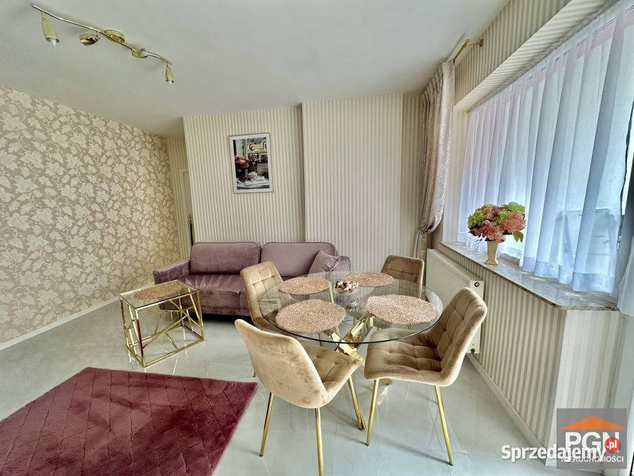 Dom wolnostojący 600m2 Dziwnówek