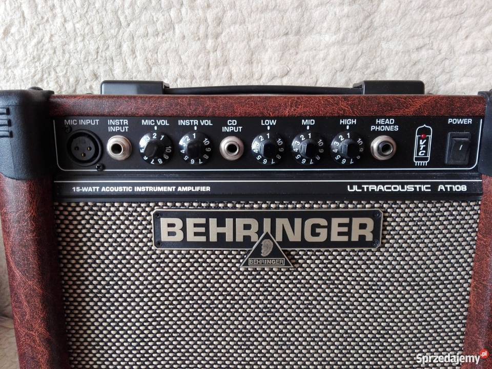 Wzmacniacz do gitary typ Behringer AT108 Wzmacniacze i pokrewne Radom